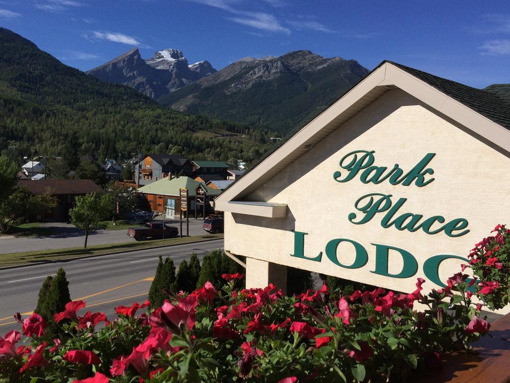 Park Place Lodge Fernie Exterior foto
