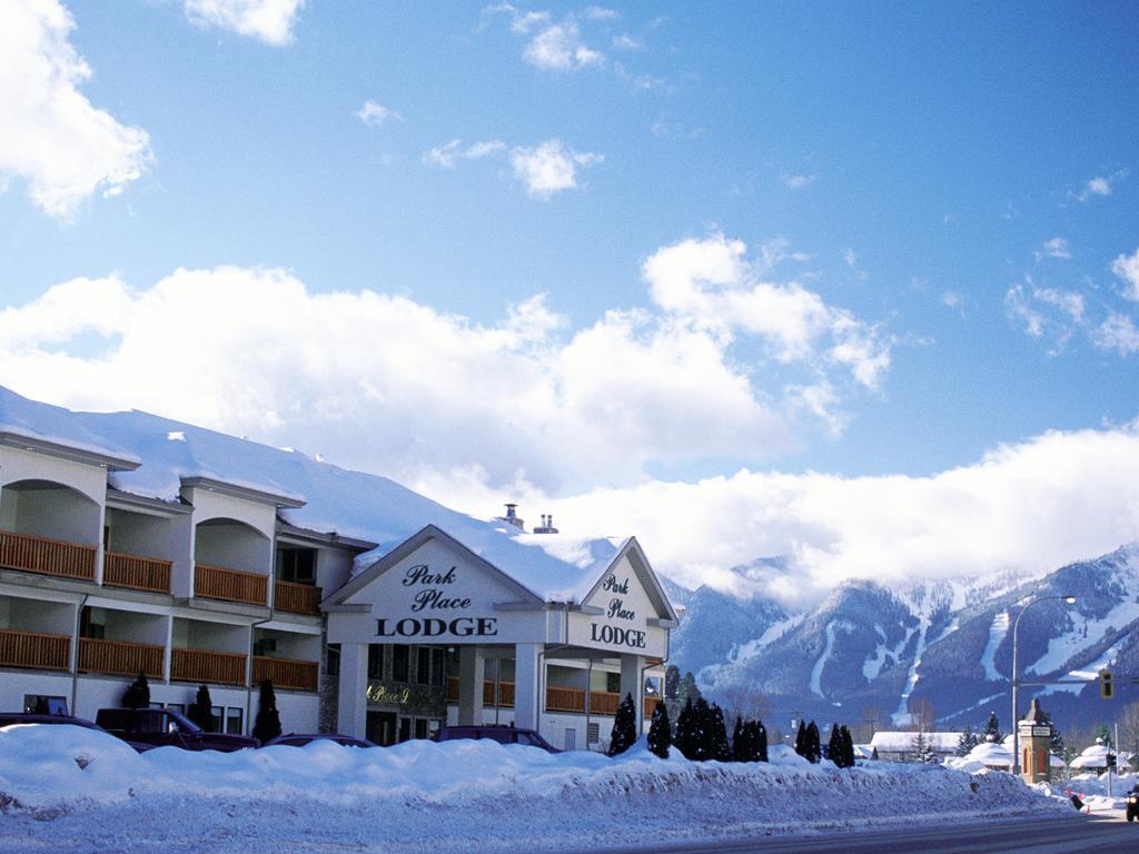 Park Place Lodge Fernie Exterior foto